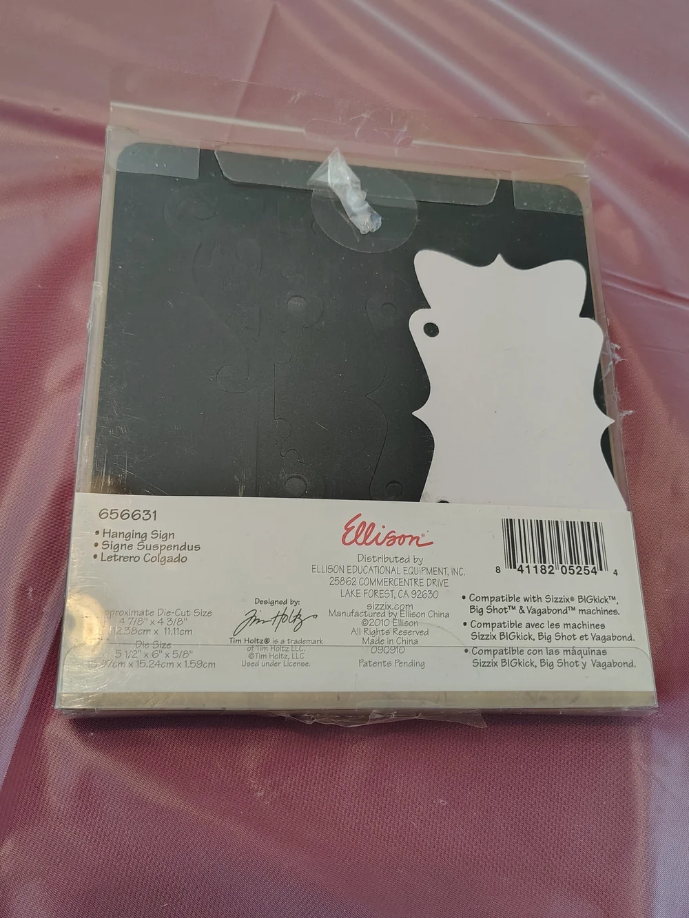 Sizzix Tim Holtz Alterations Hanging Sign Die (656631)